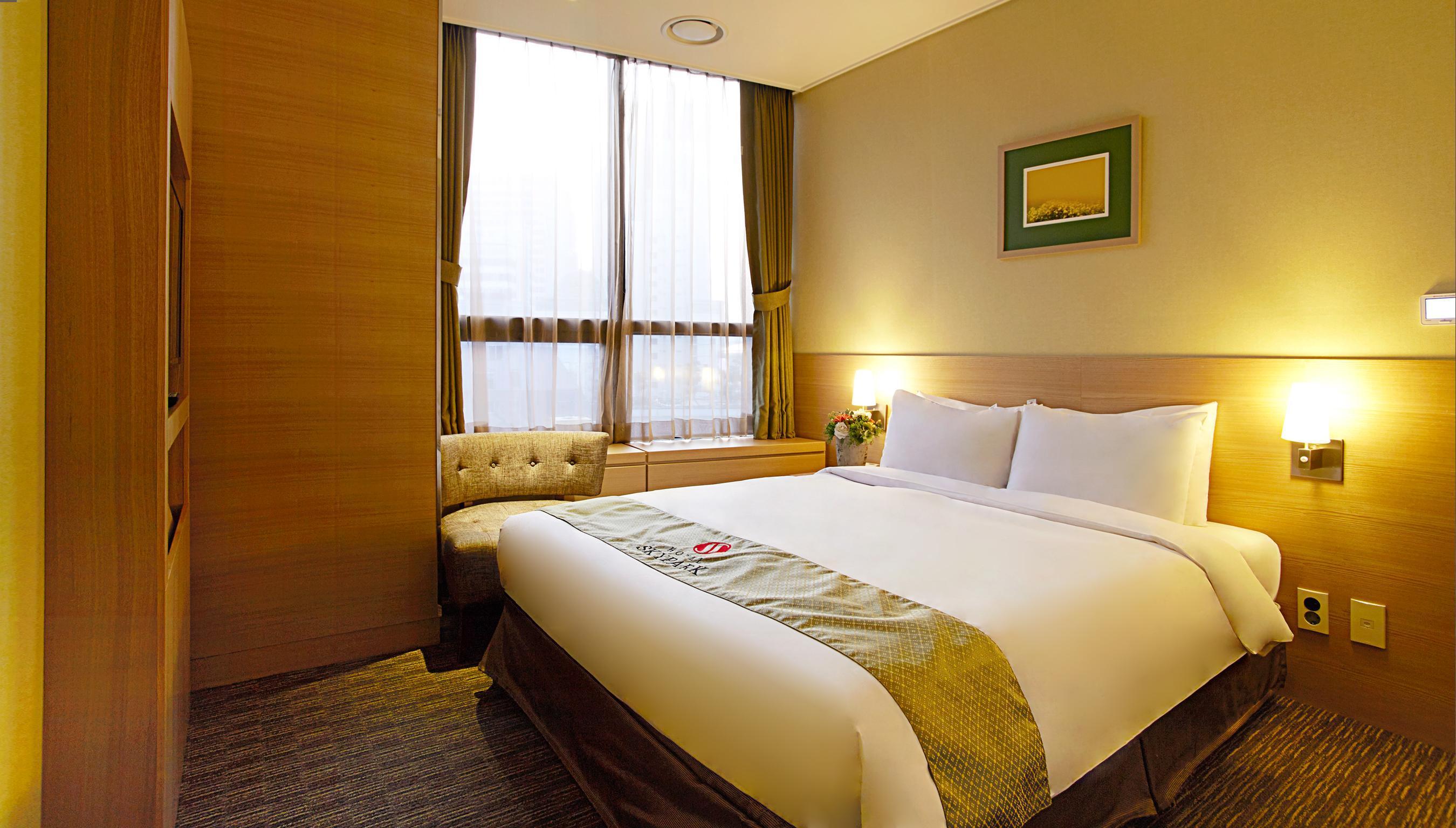 Hotel Skypark Central Myeongdong Seoul Exteriör bild