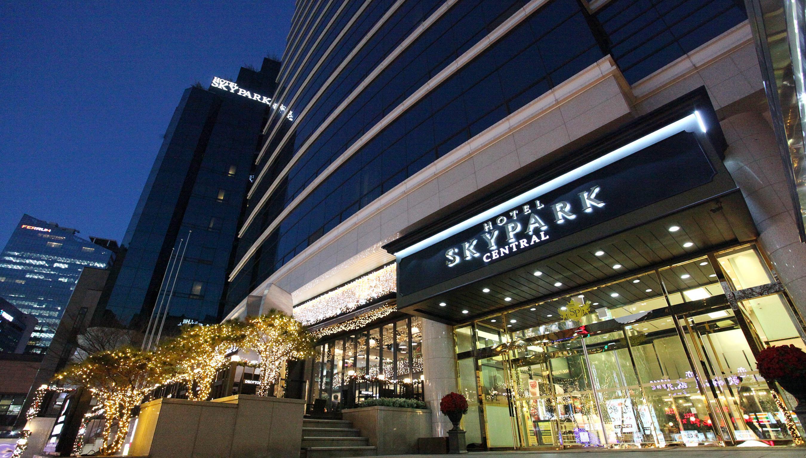 Hotel Skypark Central Myeongdong Seoul Exteriör bild