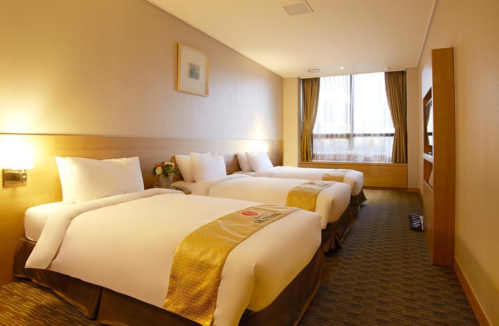 Hotel Skypark Central Myeongdong Seoul Exteriör bild